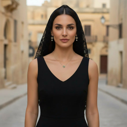 Medina Nera Necklace