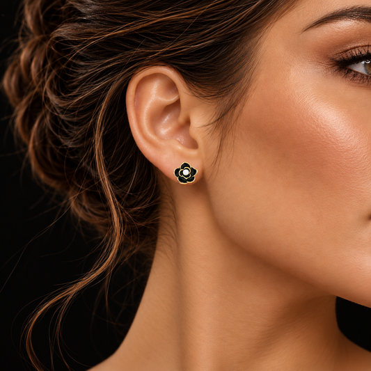 Petite Fleur Noire Studs