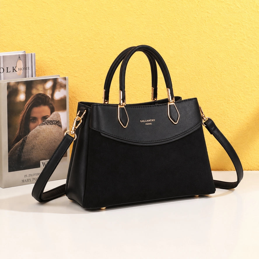 La Cyrielle Black